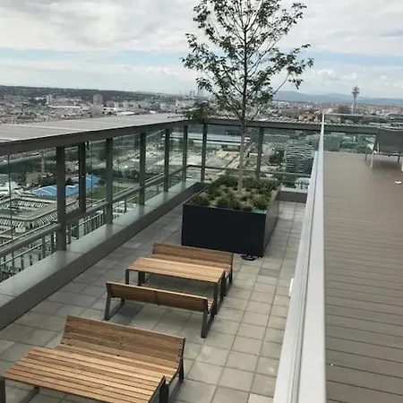 Deluxe Apartment & Rooftop-Pool Wiedeń Zewnętrze zdjęcie