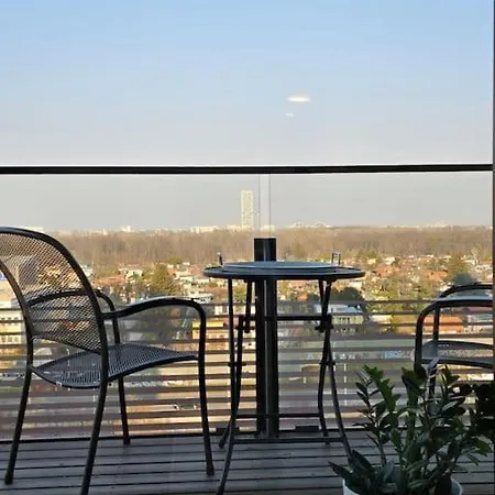 Deluxe Apartment & Rooftop-Pool Wiedeń Zewnętrze zdjęcie